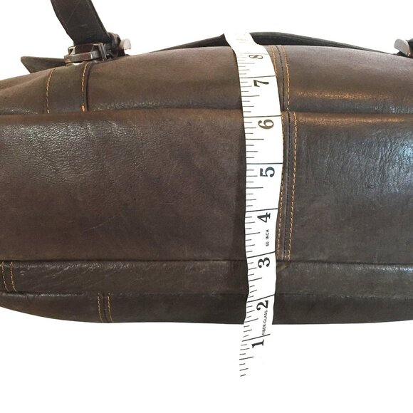 KENNETH COLE  Messanger PC Bag Brown Leather Magnetic Close 16 X 12 - Picture 6 of 10